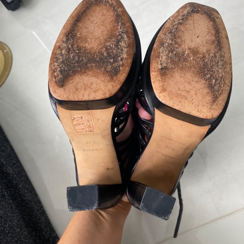 Balenciaga platform heels with ankle wrap - Picture 6 of 7